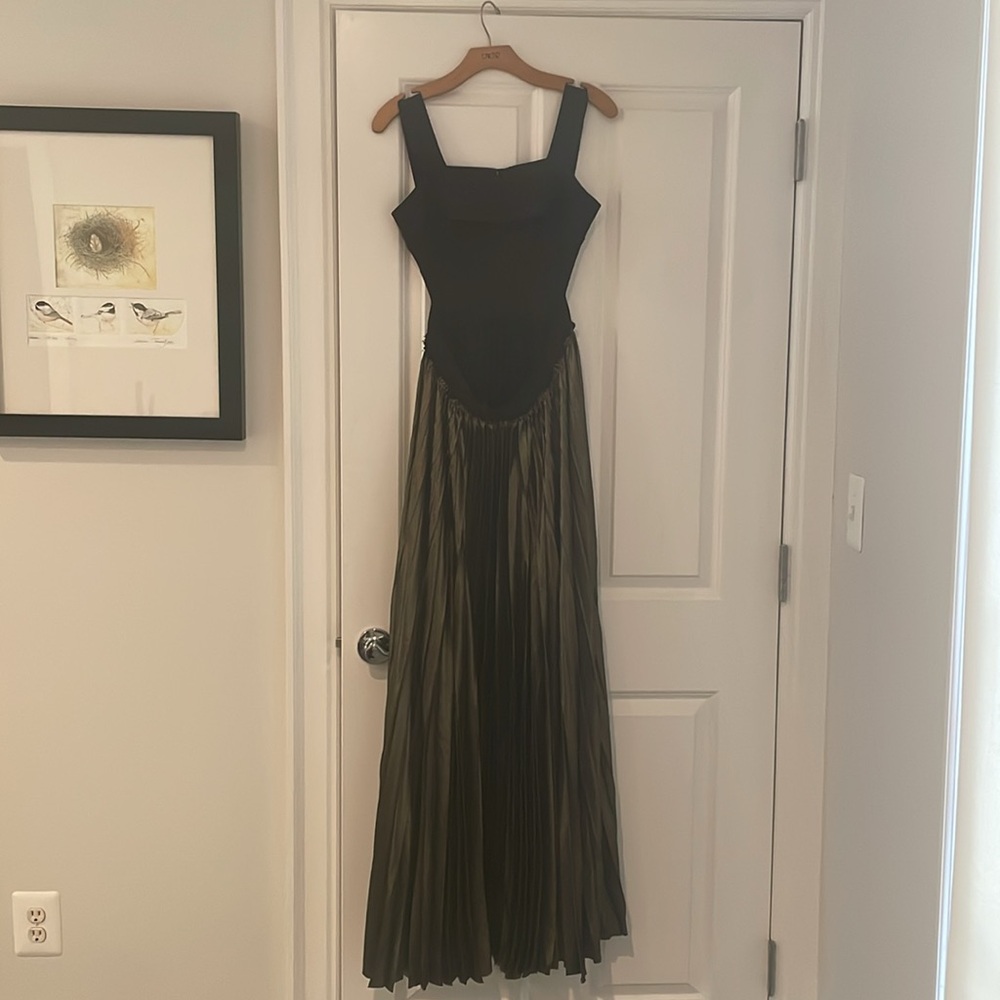 ALC Gold black Pleated Maxi Skirt Olivia Square Neck Gown Dress stretch medium - Picture 10 of 15